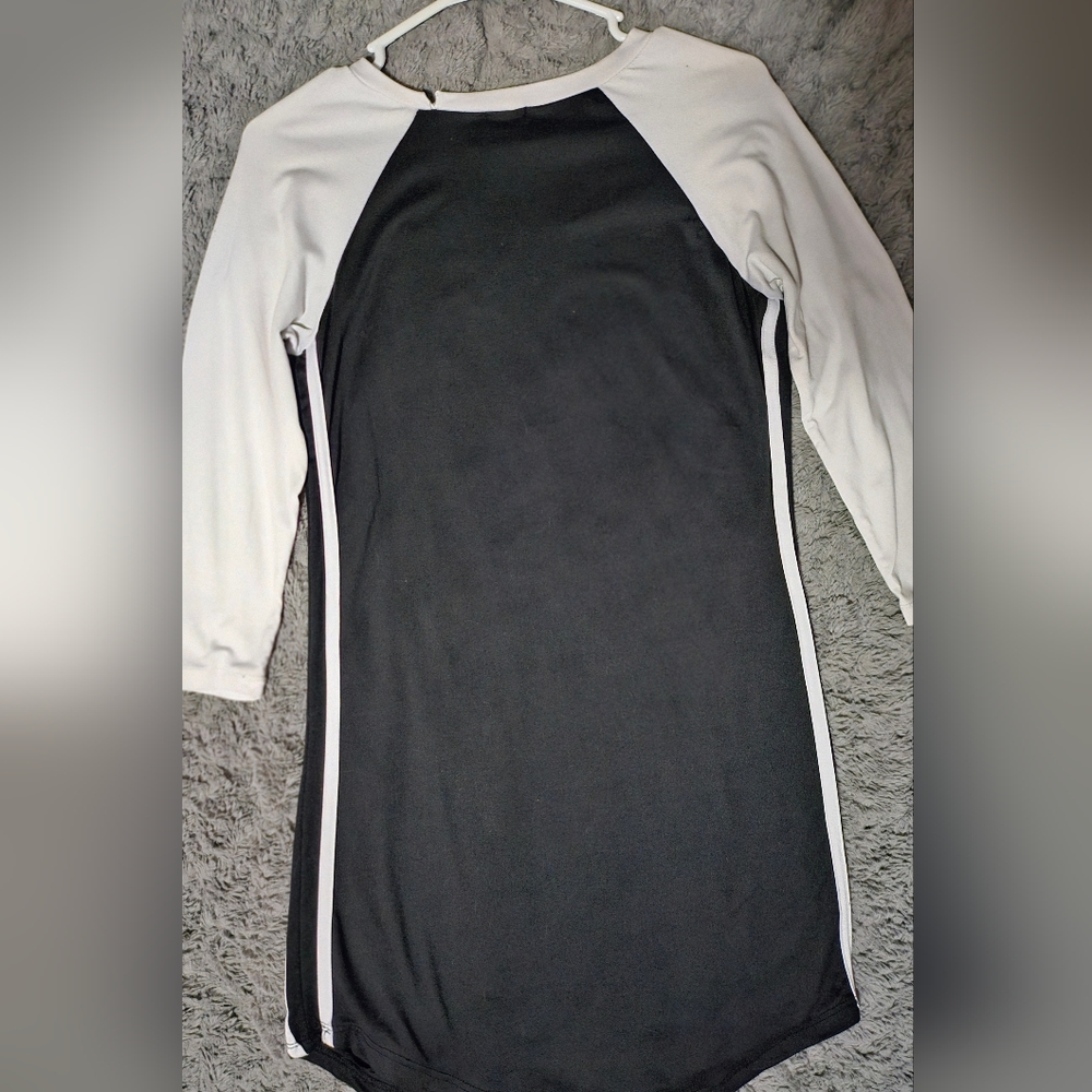 Summer dress - Picture 4 of 5